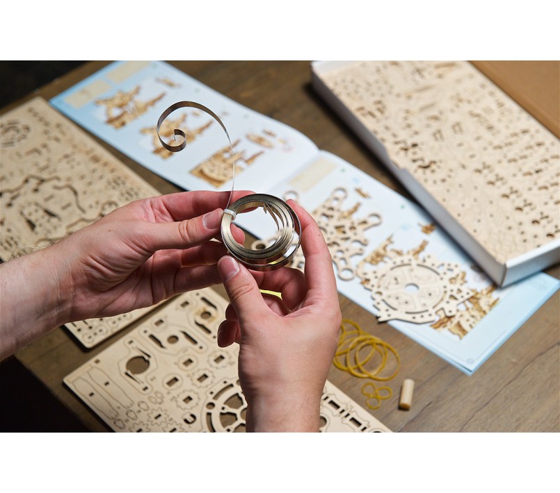 UGEARS - ESAPODE - RAGNO MECCANICO