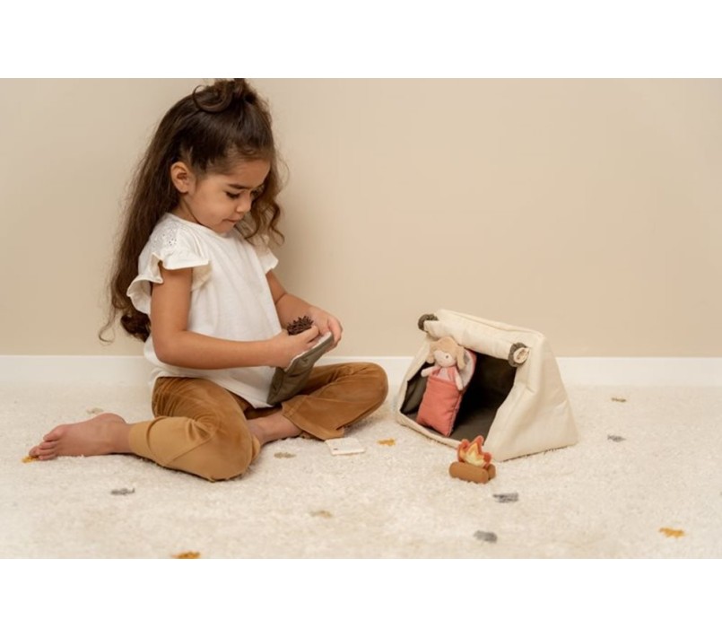 PLAYSET CAMPEGGIO BAMBOLE ANNA E JAKE