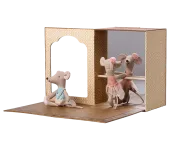 MICRO - STUDIO DI DANZA CON TOPINI BALLERINI