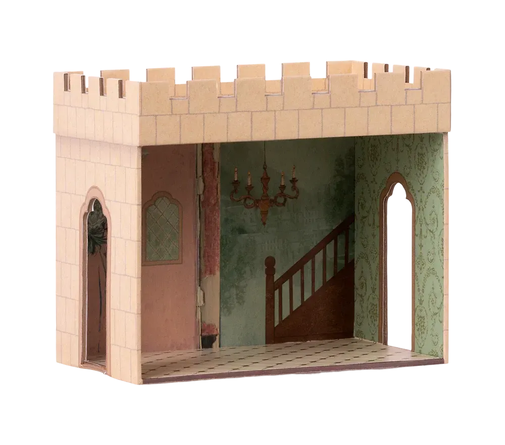MICRO - HALL DEL CASTELLO PER TOPINI MICRO - HALL DEL CASTELLO PER TOPINI