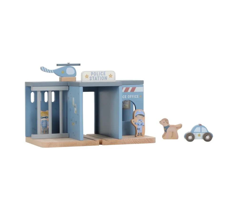 ESPANSIONE FERROVIA TRENINO - STAZIONE DI POLIZIA ESPANSIONE FERROVIA TRENINO - STAZIONE DI POLIZIA