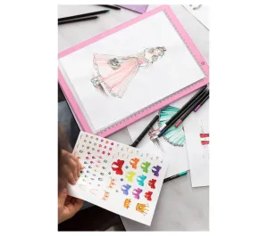 ATELIER DELLA STILISTA CON TAVOLETTA LUMINOSA