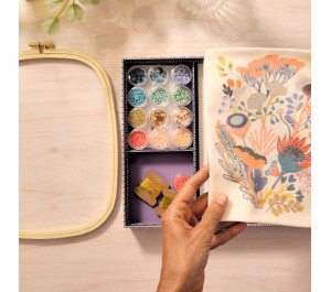 ATELIER 58 - RICAMO CON PERLINE